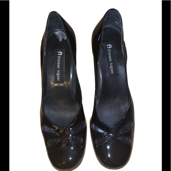 Etienne Aigner “Calvin” Patent Leather Pumps - Picture 2 of 7